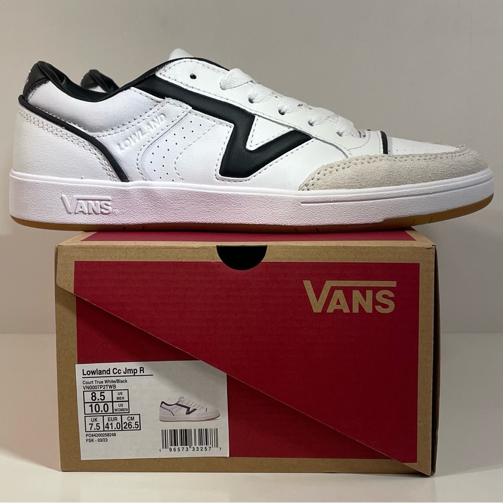 [BRAND NEW] VANS LOWLAND CC JMP R COURT TRUE WHITE BLACK MENS SIZE 8.5 SNEAKERS